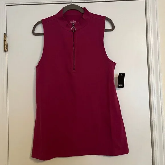 Torrid Size 2 Foxy Mock Neck Zip Up Tank NWT in color berry purple - Picture 4 of 9